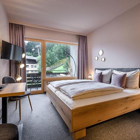 B&B Berglift Direkt An Der Talstation Bad Hofgastein Exterior foto